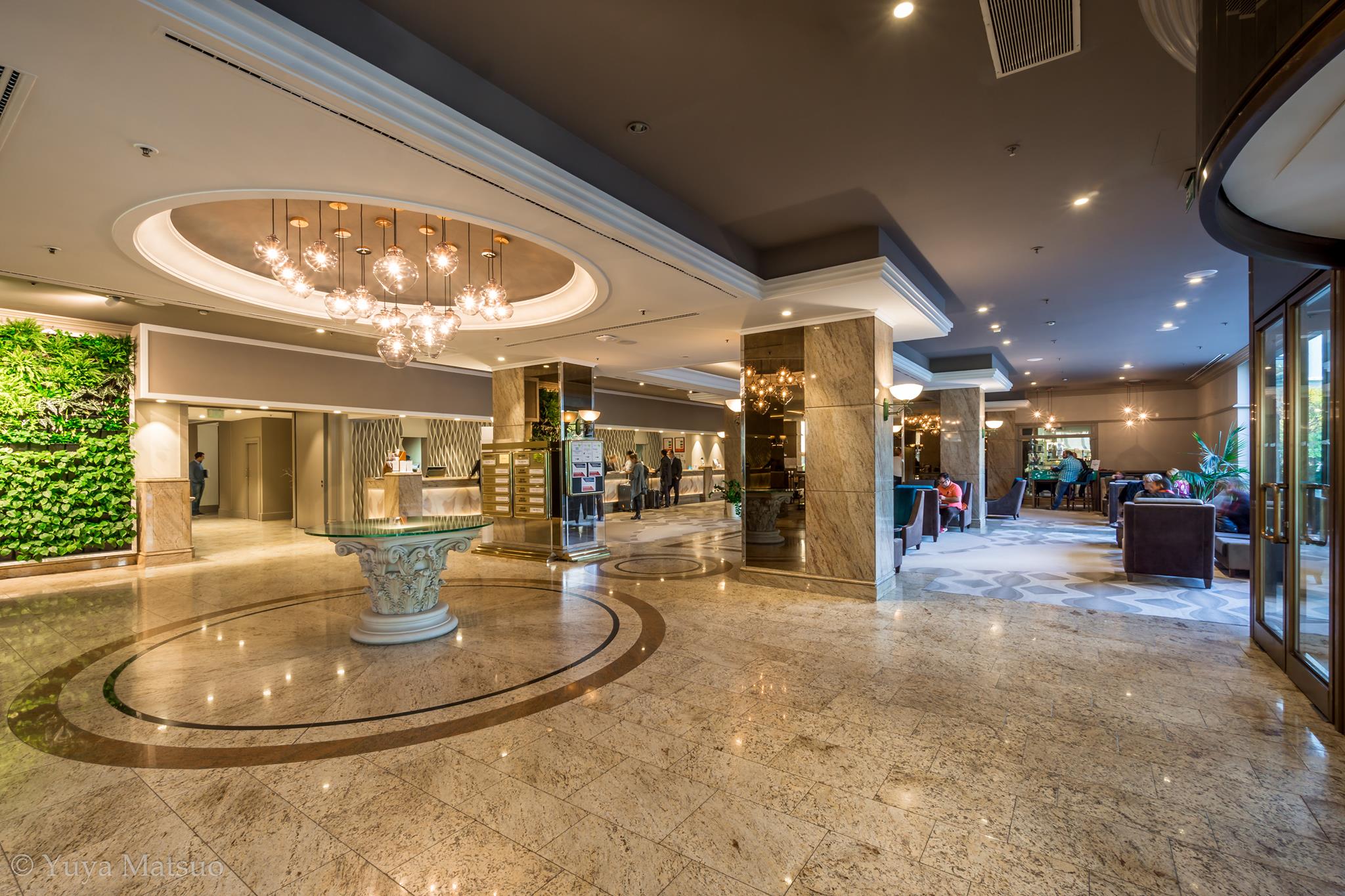
	Adaptation of public spaces interior and rooms - Hotel Westin Zagreb

	 
